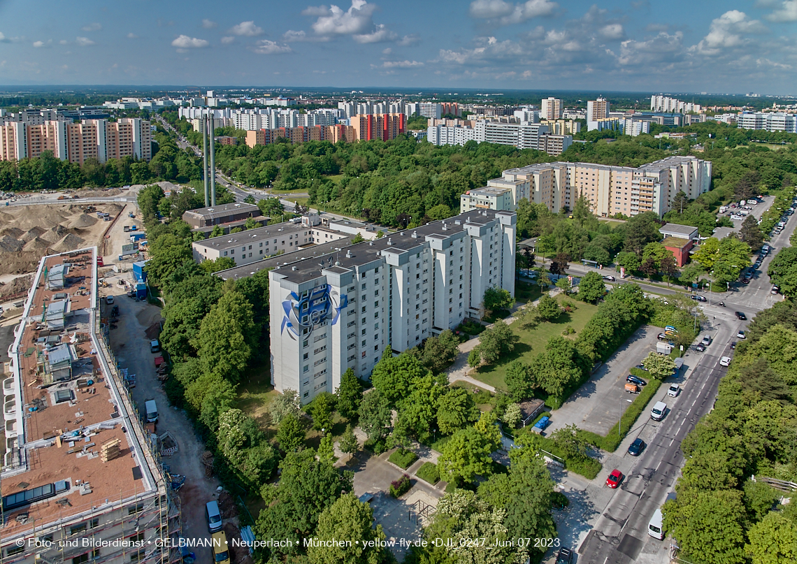 07.06.2023 - Graffiti aus der Luft und Ebene am Karl-Marx-Ring in Neuperlach